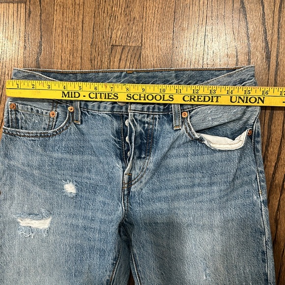 Levi’s ct, great distressed jeans - Picture 2 of 5